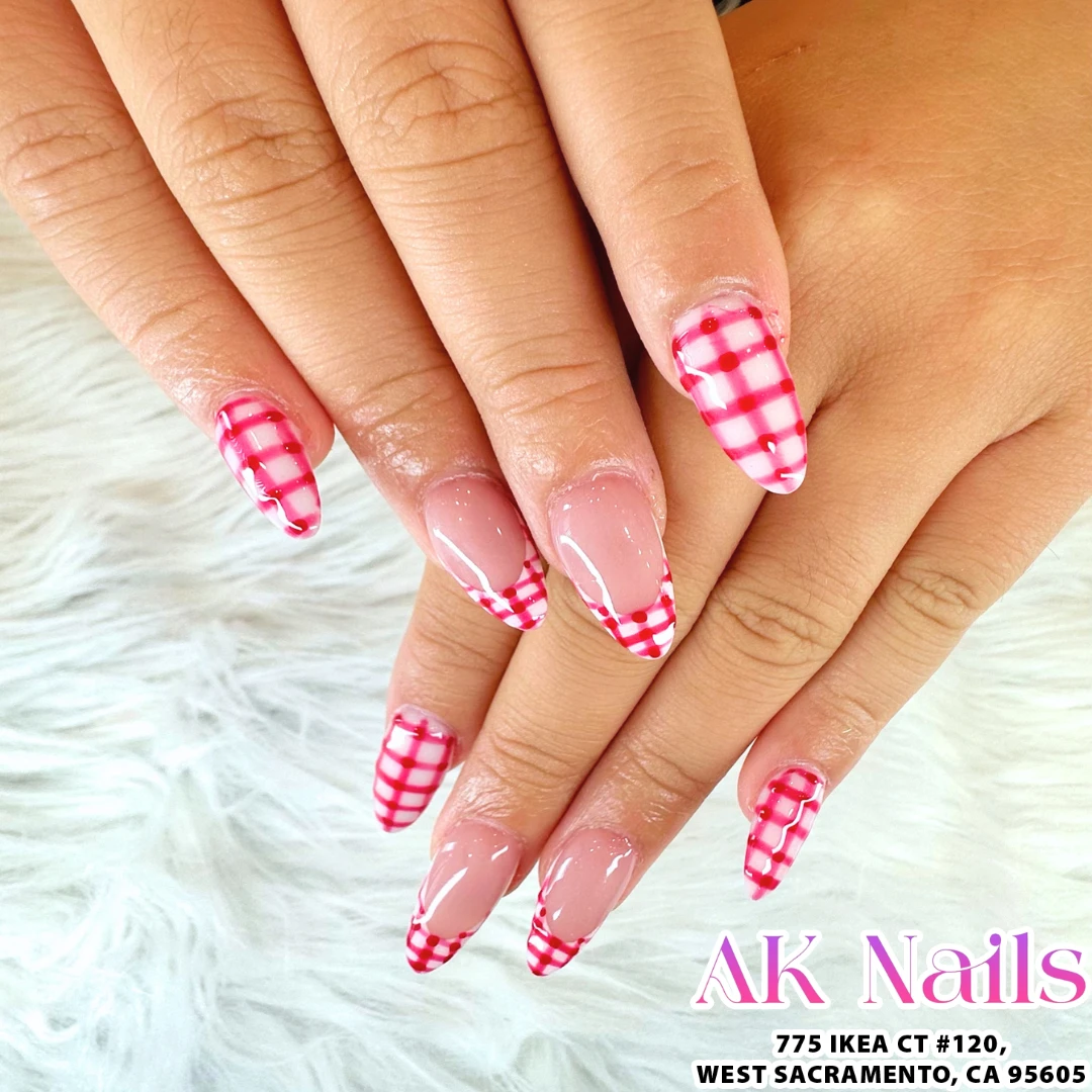 Nail Design July 31 2026